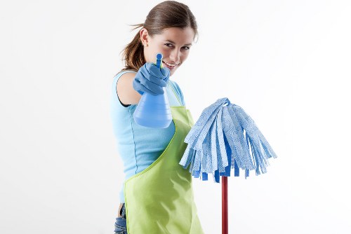 Professional end of tenancy cleaning in a Richmonduponthames rental property