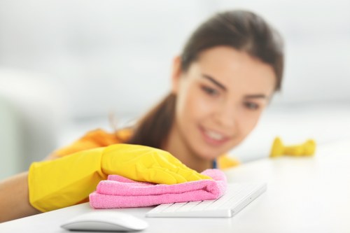 End of tenancy cleaning for a property in Richmond upon Thames